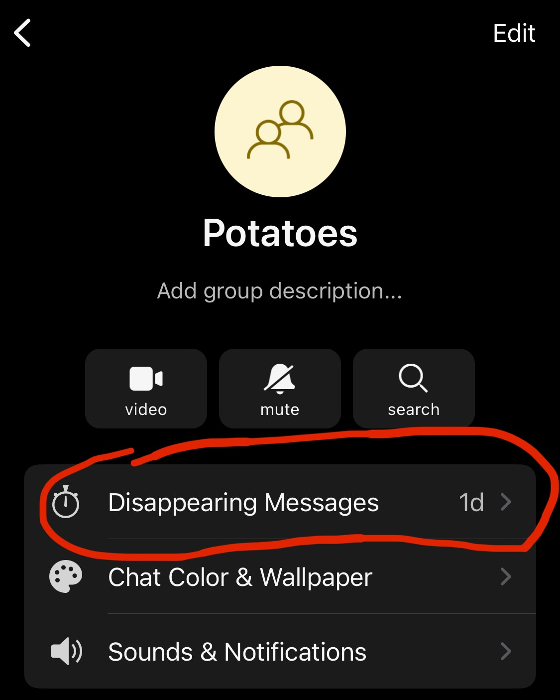 Disappearing messages on a group chat in Signal. A screenshot from Signal, showing the Disappearing messages menu.
